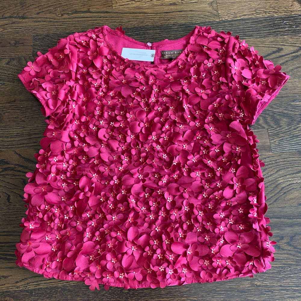 Anthropologie Blouse with Flower and beads - pink